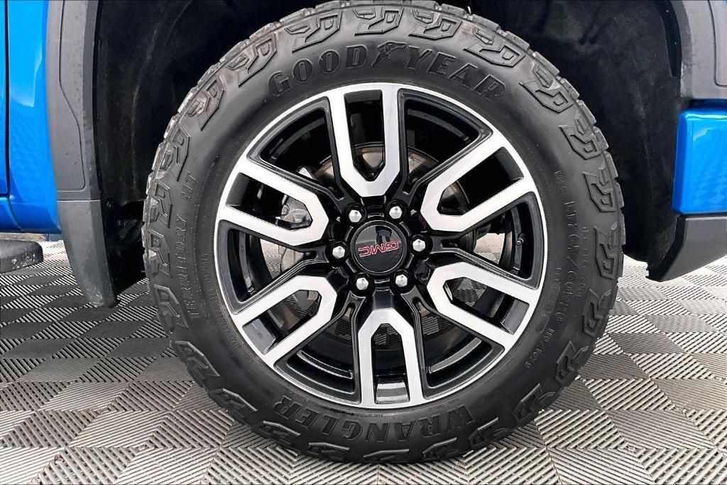 used 2023 GMC Sierra 1500 car, priced at $49,995