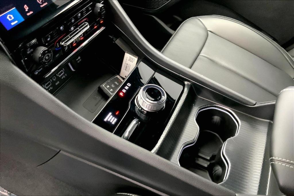 used 2025 Jeep Grand Cherokee car, priced at $45,329