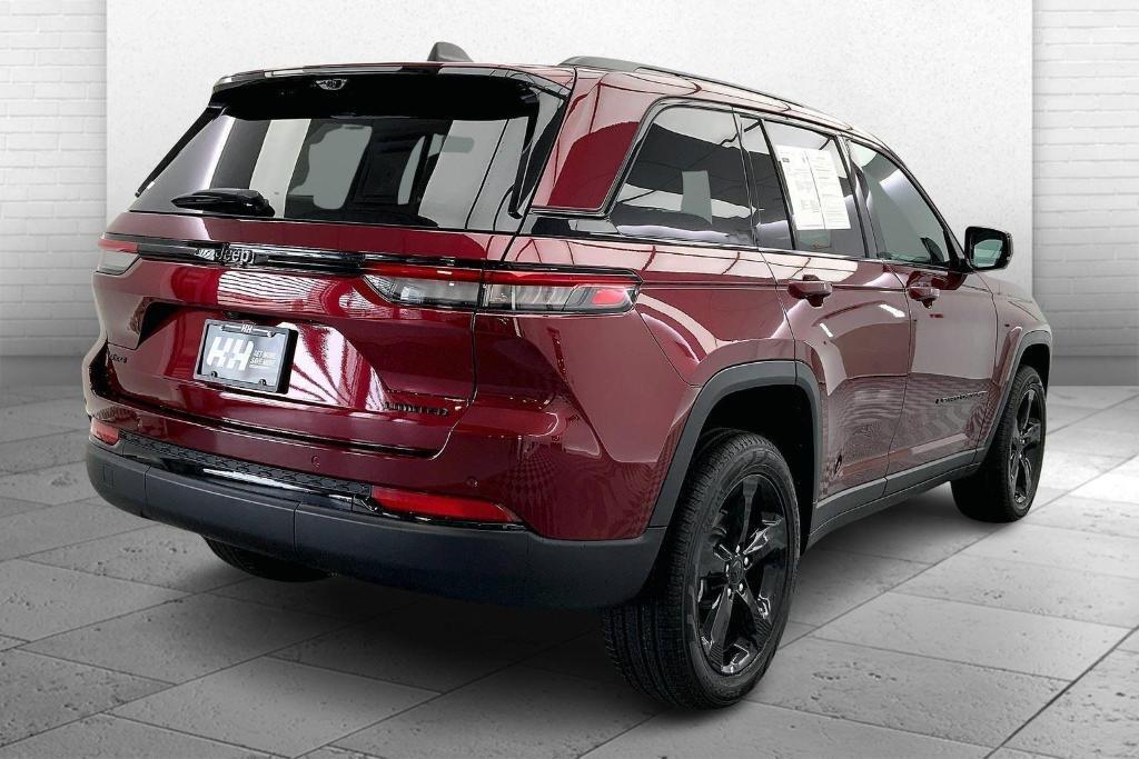 used 2025 Jeep Grand Cherokee car, priced at $45,329