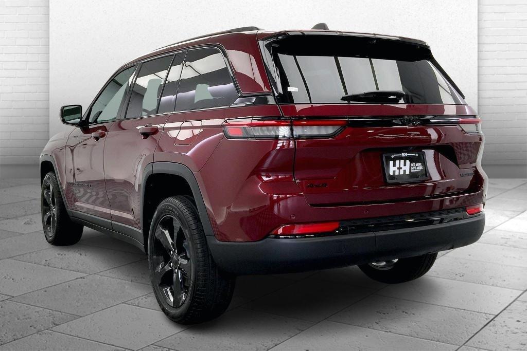 used 2025 Jeep Grand Cherokee car, priced at $45,329