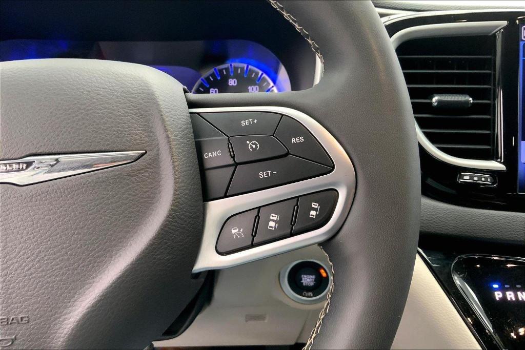 used 2024 Chrysler Pacifica car, priced at $32,980