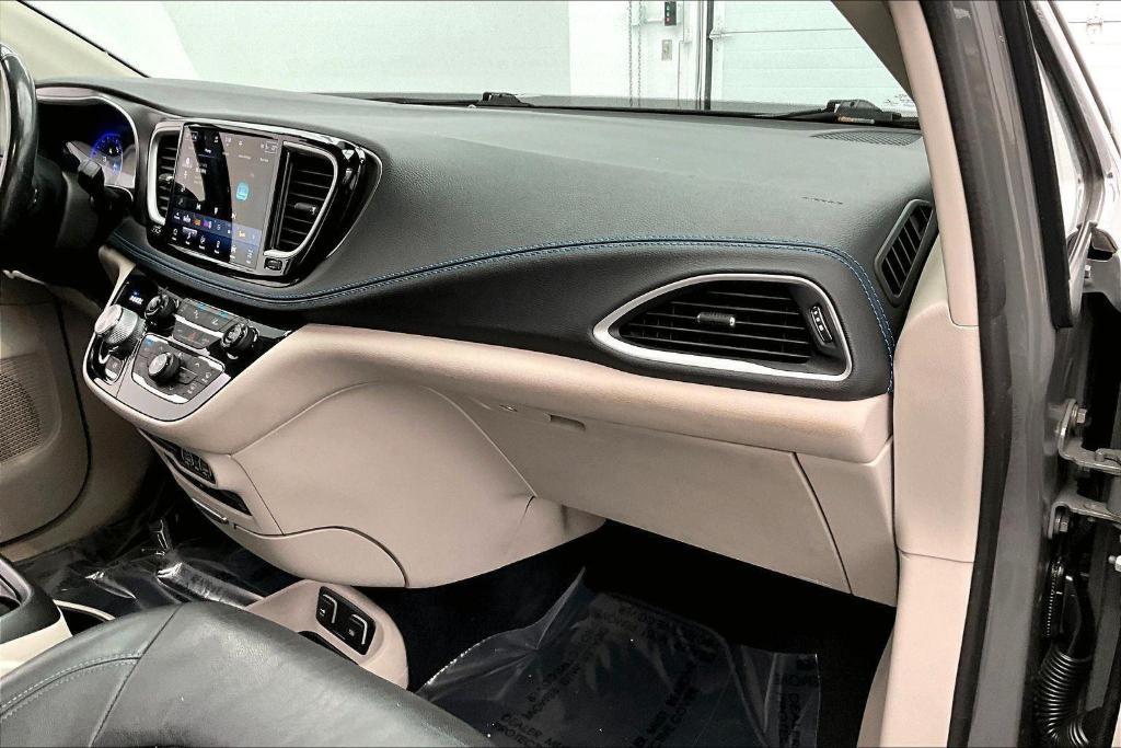 used 2021 Chrysler Pacifica car, priced at $19,350