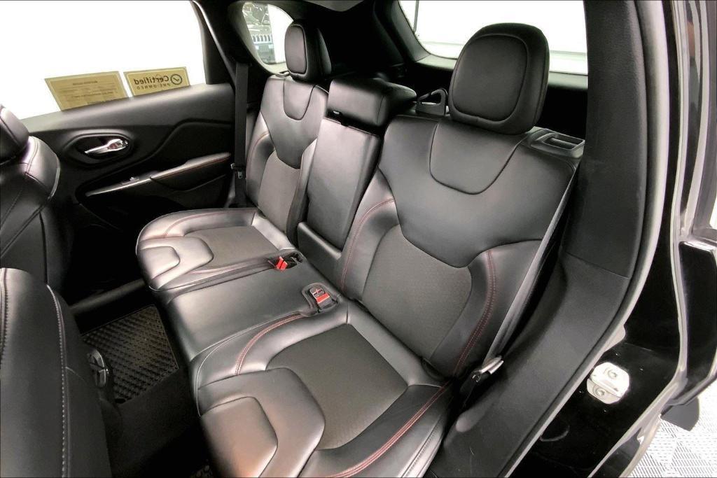 used 2020 Jeep Cherokee car, priced at $22,370