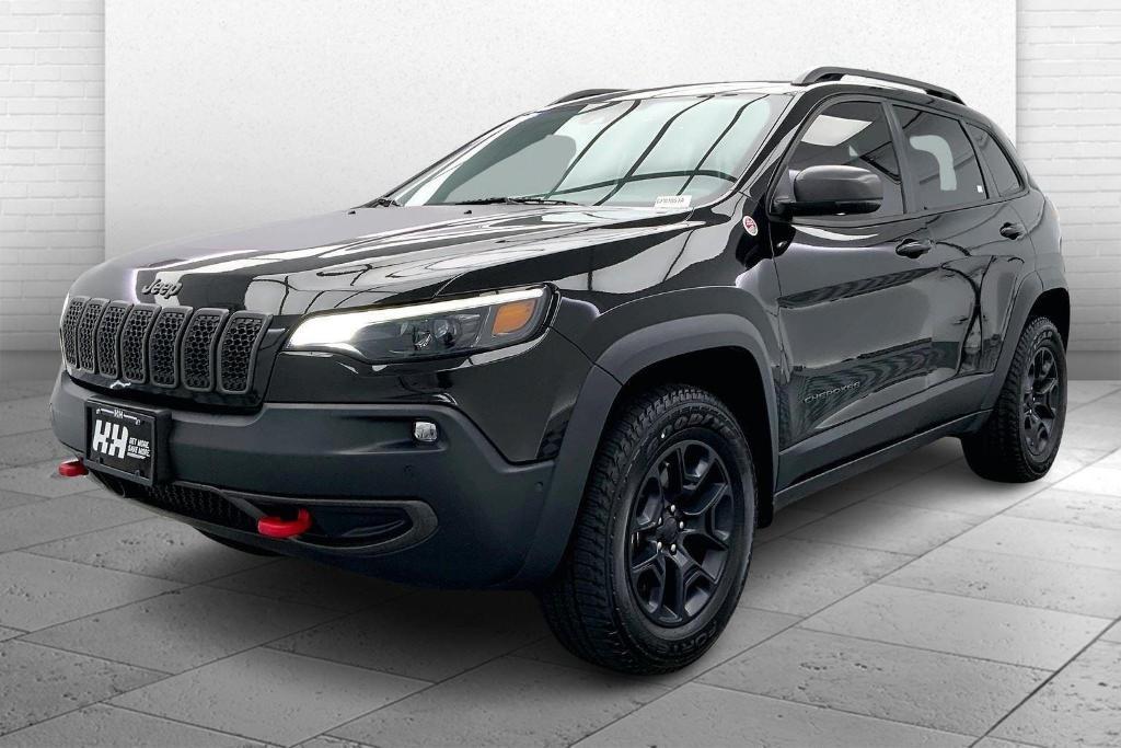 used 2020 Jeep Cherokee car, priced at $22,370