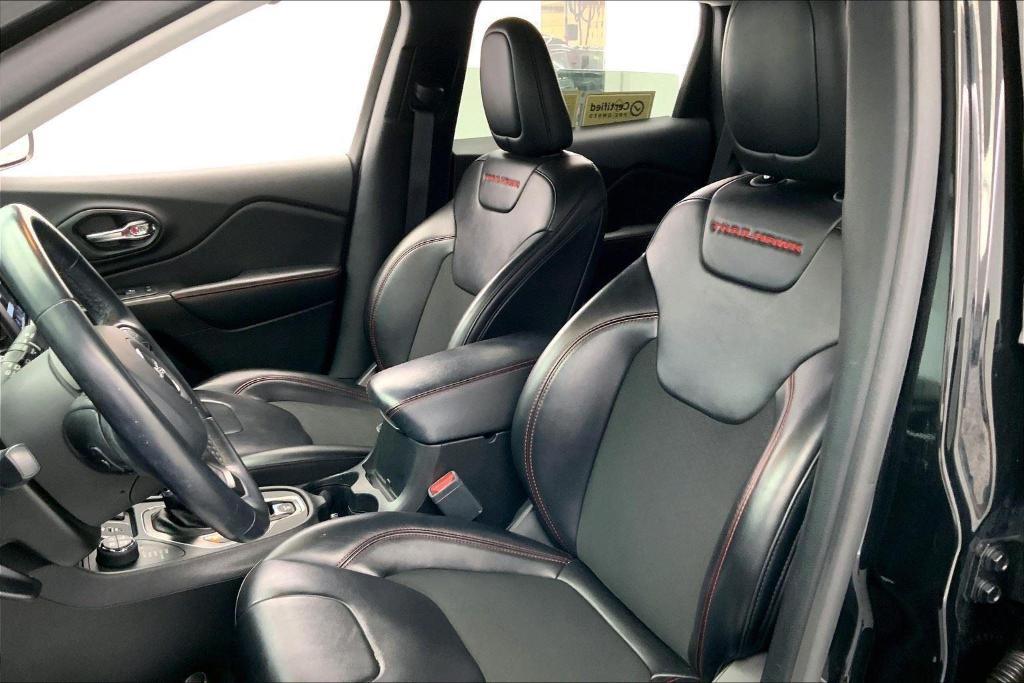 used 2020 Jeep Cherokee car, priced at $22,370