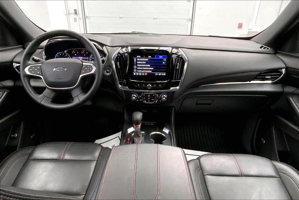 used 2023 Chevrolet Traverse car, priced at $37,998