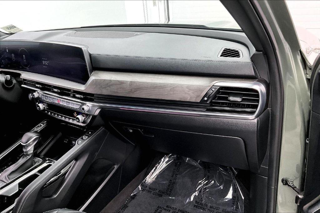 used 2024 Kia Telluride car, priced at $46,000