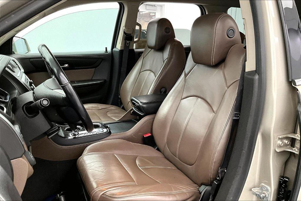 used 2013 GMC Acadia car, priced at $8,000
