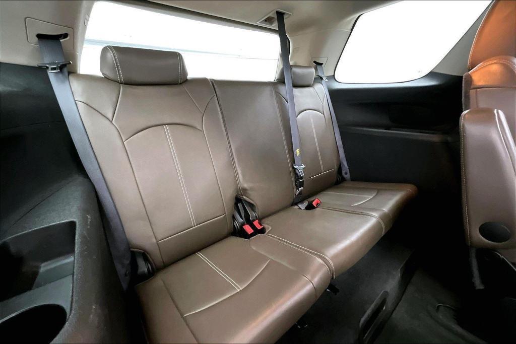 used 2013 GMC Acadia car, priced at $8,000
