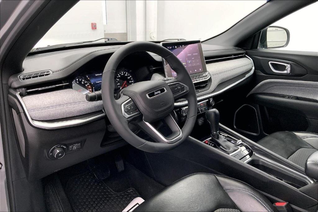 used 2023 Jeep Compass car, priced at $25,555