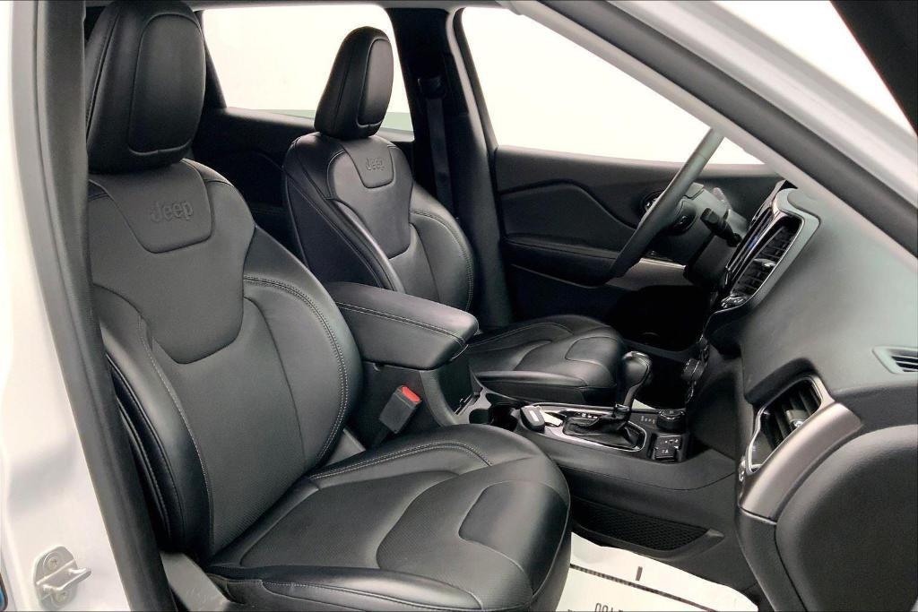 used 2022 Jeep Cherokee car, priced at $28,210