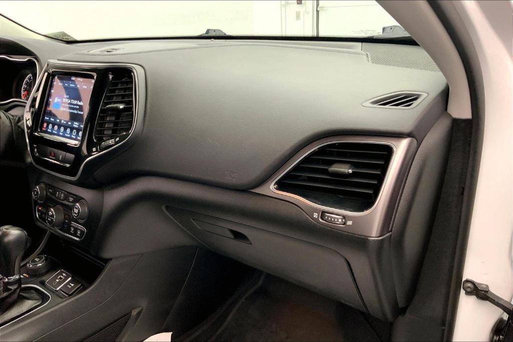 used 2022 Jeep Cherokee car, priced at $28,210