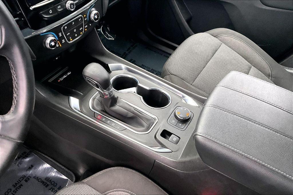 used 2023 Chevrolet Traverse car, priced at $31,495