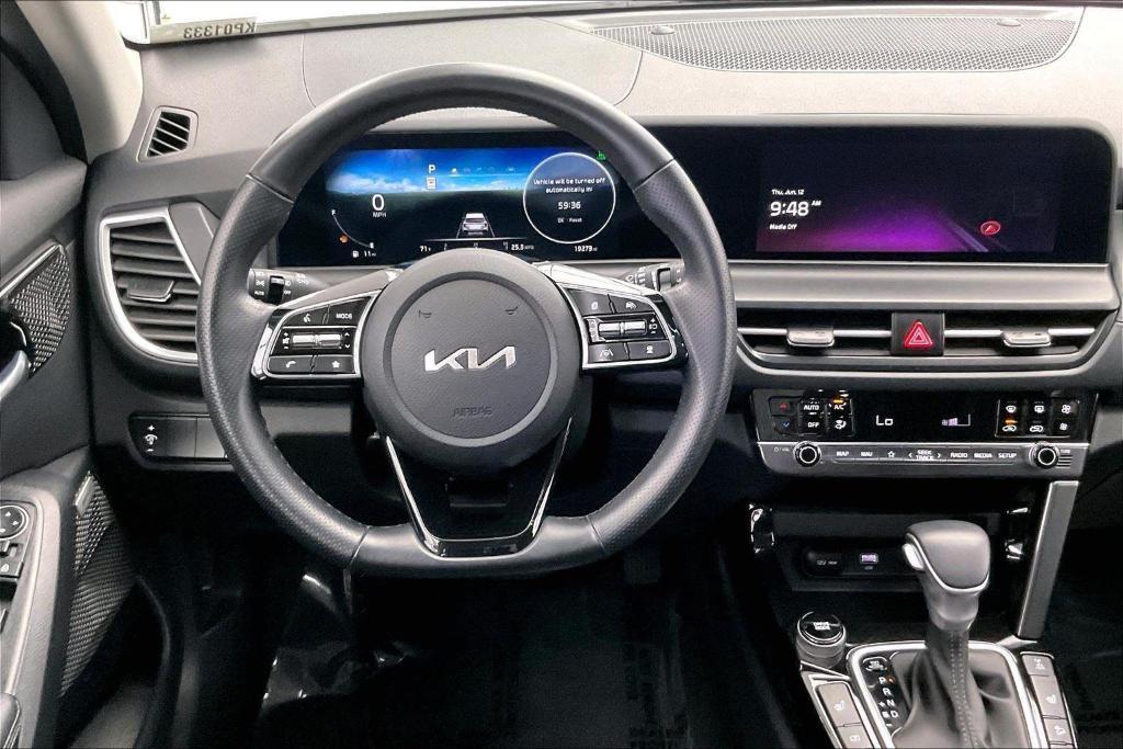used 2024 Kia Seltos car, priced at $28,000