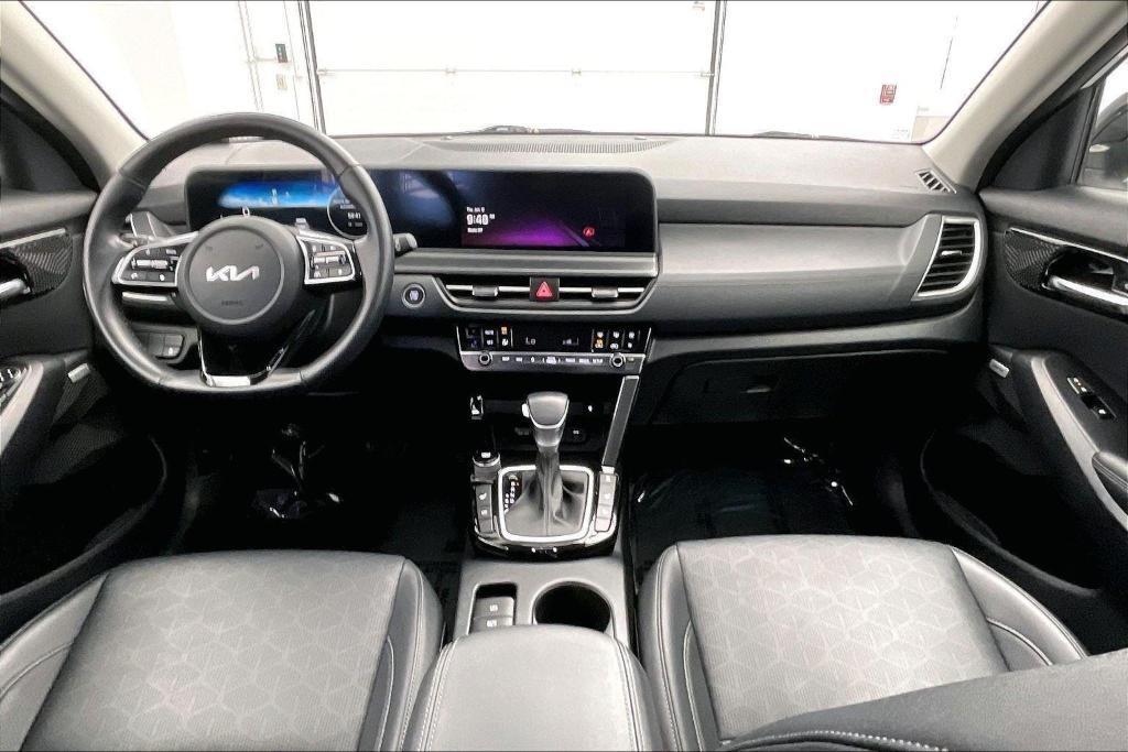 used 2024 Kia Seltos car, priced at $28,000
