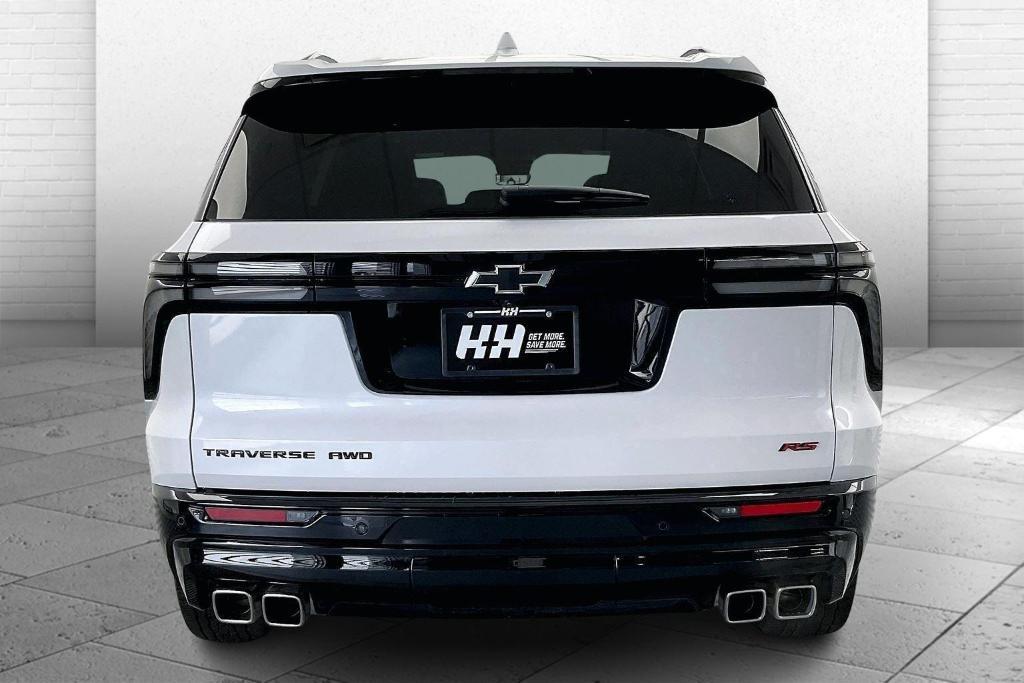 used 2024 Chevrolet Traverse car, priced at $52,995