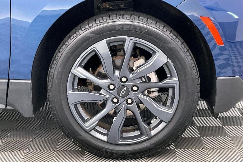 used 2022 Chevrolet Equinox car, priced at $24,995