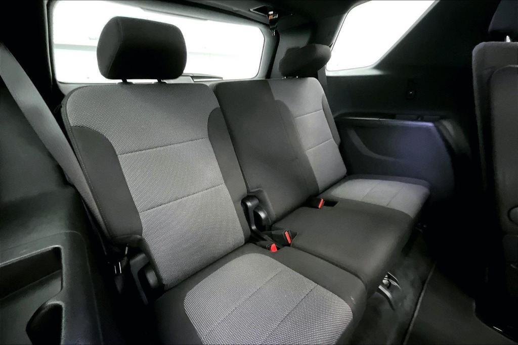 used 2023 Chevrolet Traverse car, priced at $32,992