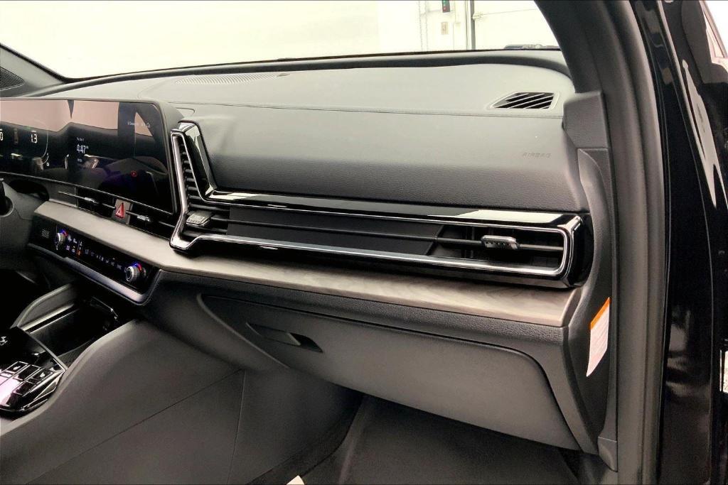 used 2023 Kia Sportage Plug-In Hybrid car, priced at $31,000