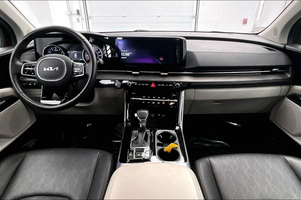 used 2024 Kia Carnival car, priced at $33,000