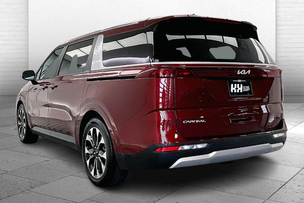 used 2024 Kia Carnival car, priced at $33,000