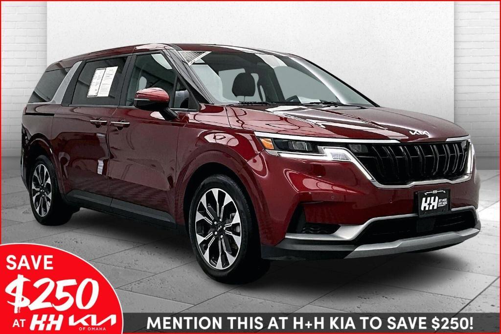 used 2024 Kia Carnival car, priced at $33,000
