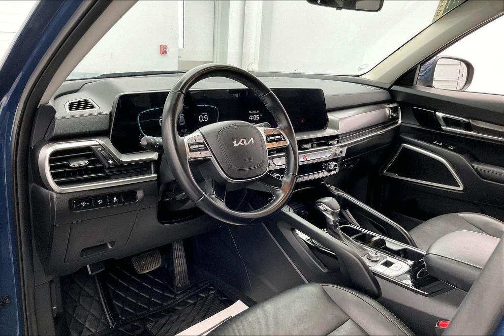 used 2023 Kia Telluride car, priced at $33,500