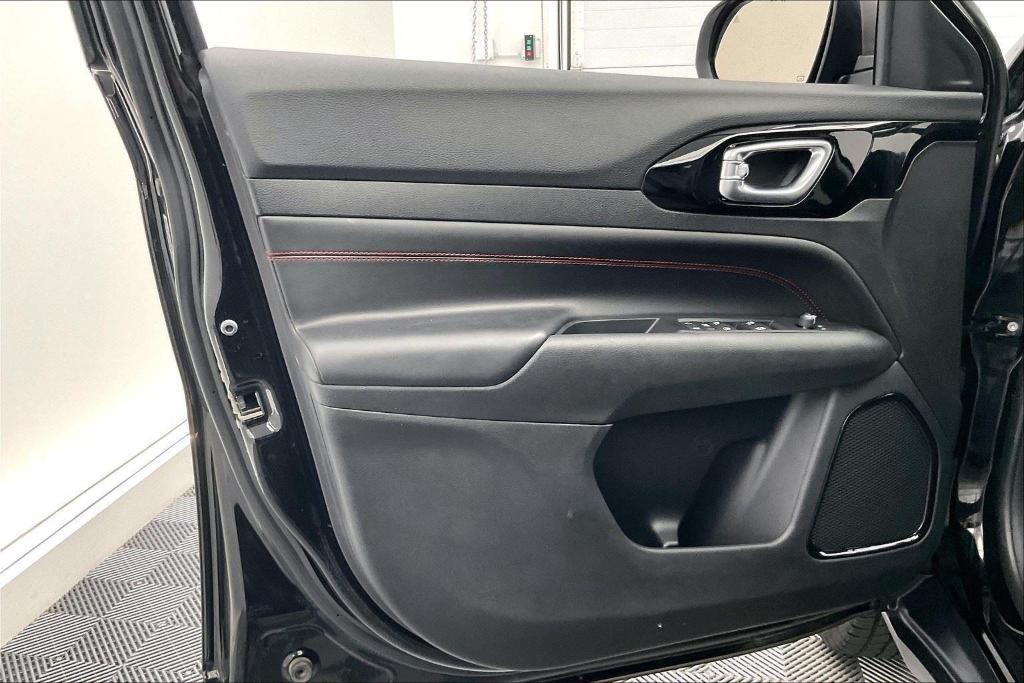 used 2022 Jeep Compass car, priced at $22,899