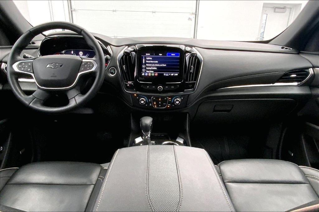 used 2023 Chevrolet Traverse car, priced at $39,995