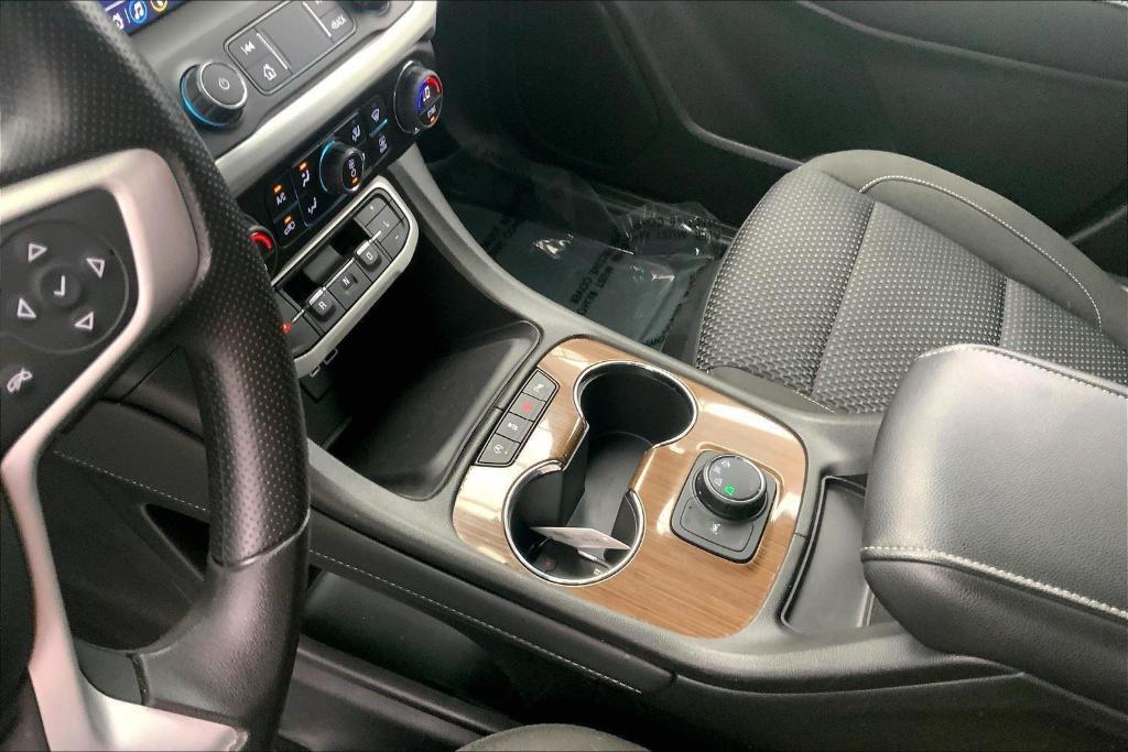 used 2023 GMC Acadia car, priced at $28,995