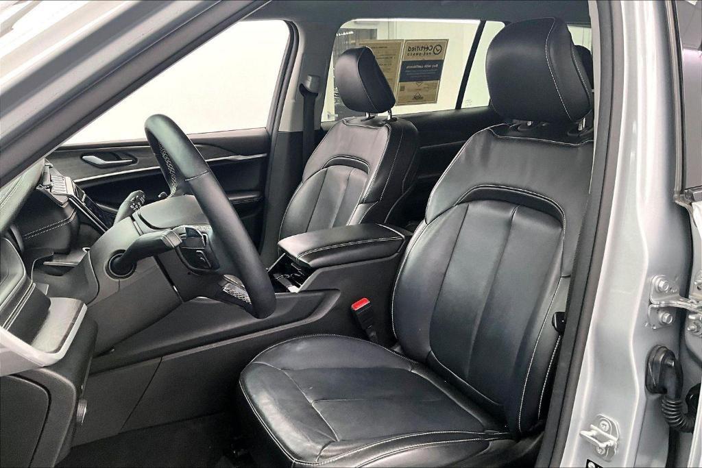 used 2021 Jeep Grand Cherokee L car, priced at $30,980