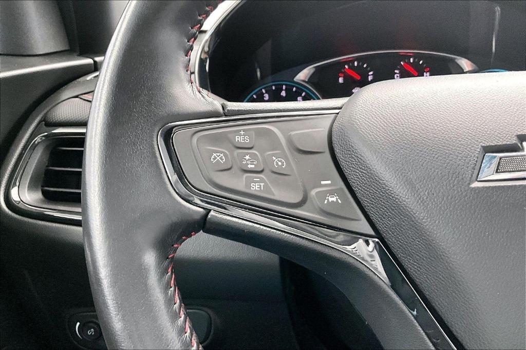 used 2022 Chevrolet Equinox car, priced at $22,697
