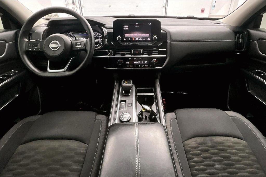 used 2022 Nissan Pathfinder car, priced at $23,995