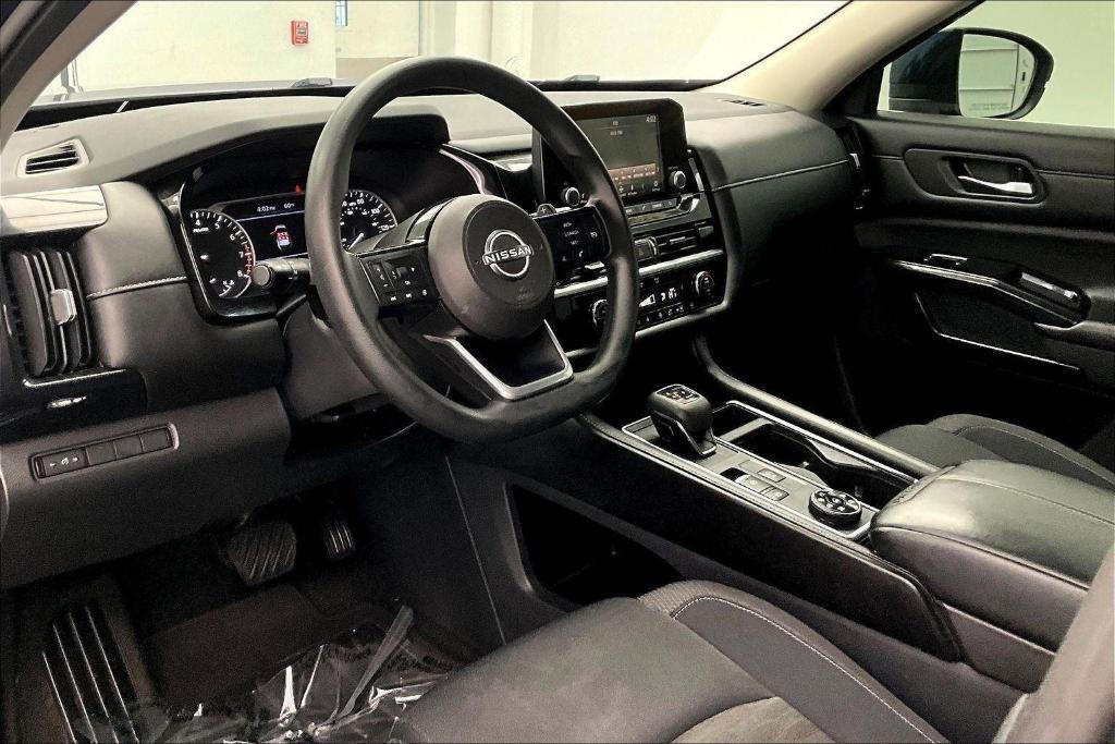 used 2022 Nissan Pathfinder car, priced at $23,995