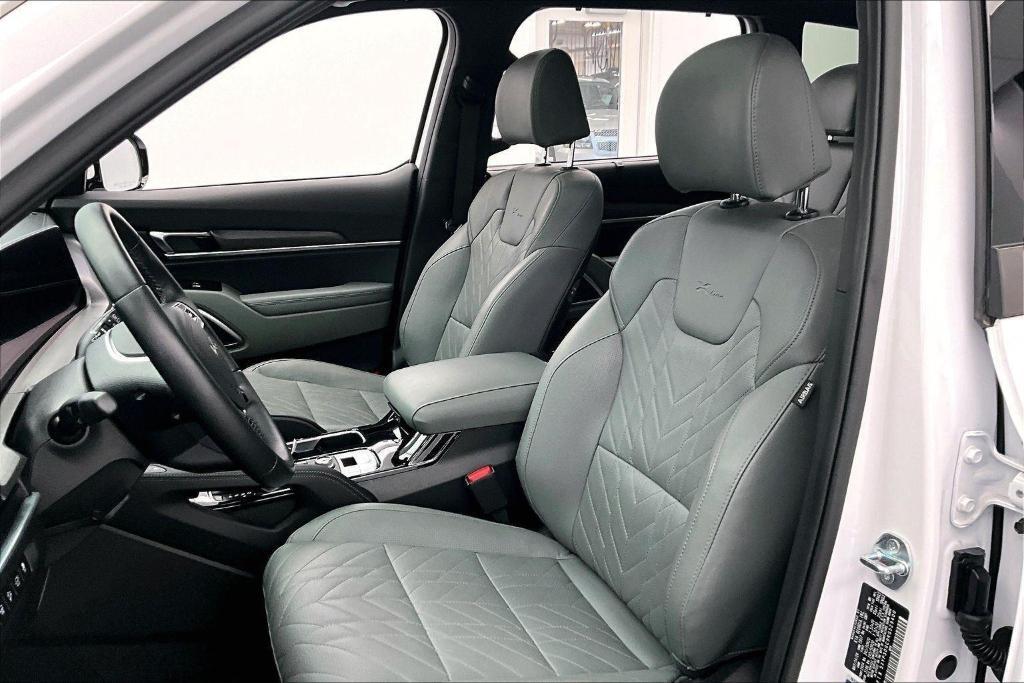 used 2024 Kia Telluride car, priced at $46,500
