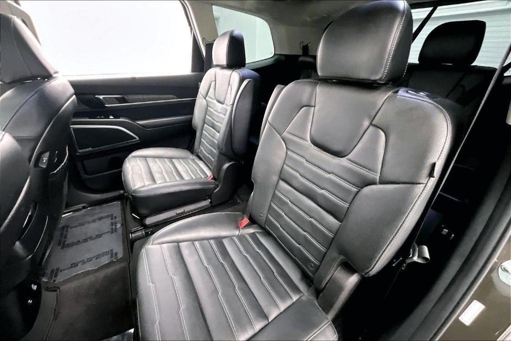 used 2024 Kia Telluride car, priced at $41,500