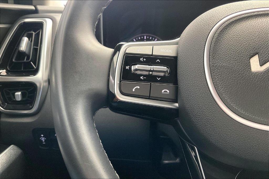 used 2022 Kia Sorento car, priced at $32,500