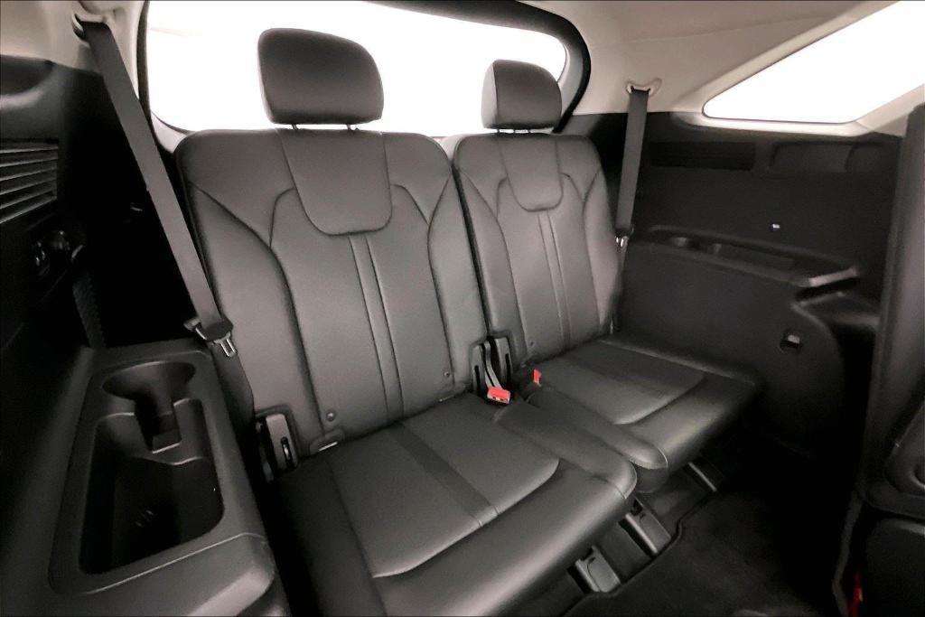 used 2022 Kia Sorento car, priced at $32,500