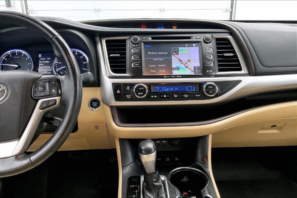used 2019 Toyota Highlander car, priced at $26,359