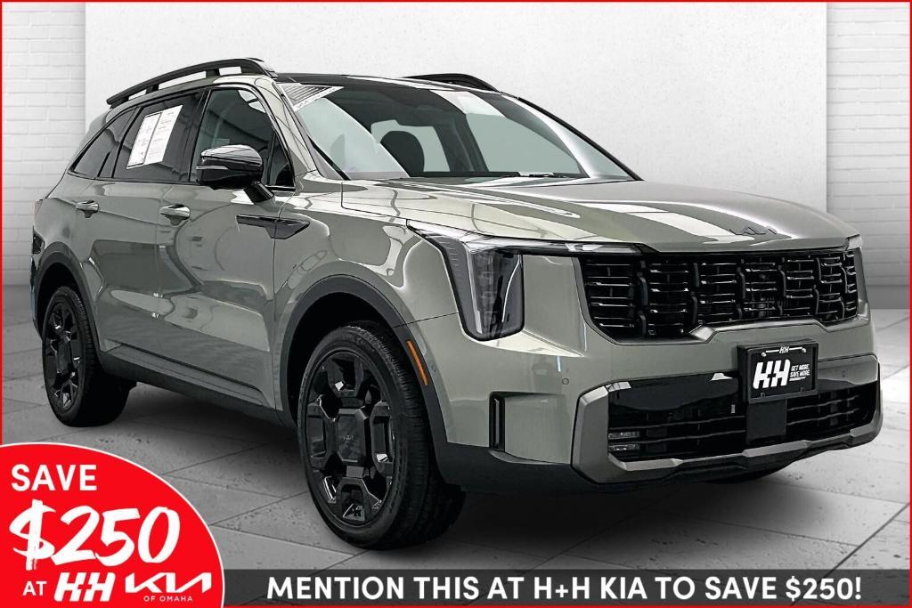 used 2025 Kia Sorento car, priced at $38,500