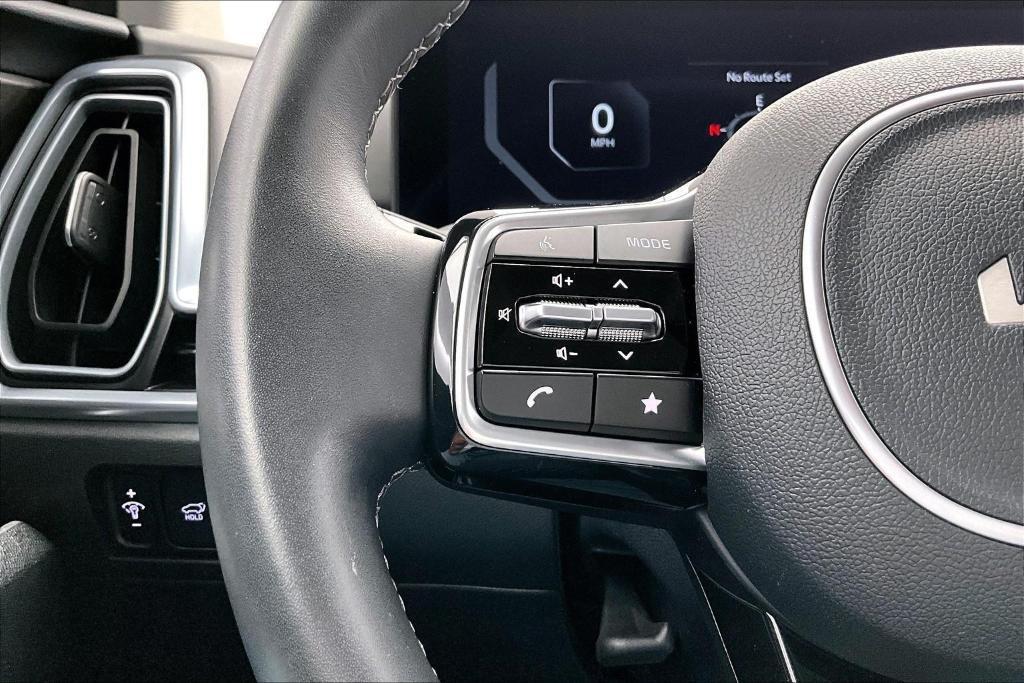 used 2025 Kia Sorento car, priced at $38,500