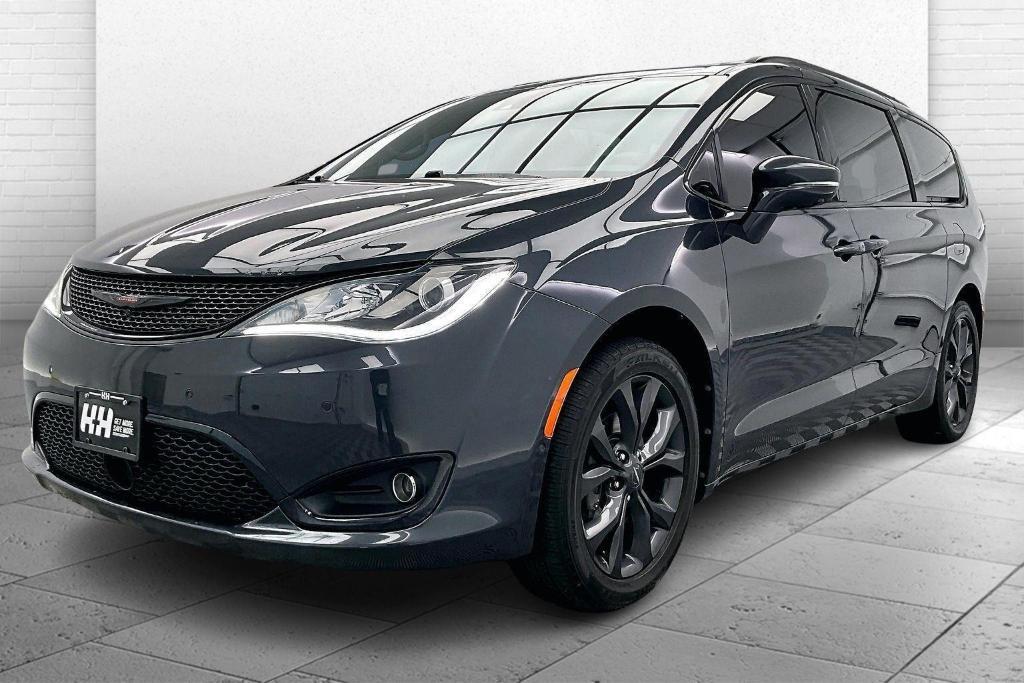 used 2020 Chrysler Pacifica car, priced at $21,400