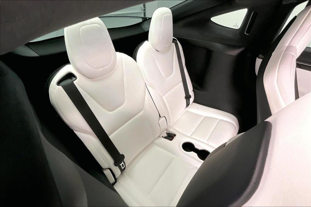 used 2020 Tesla Model X car, priced at $35,000