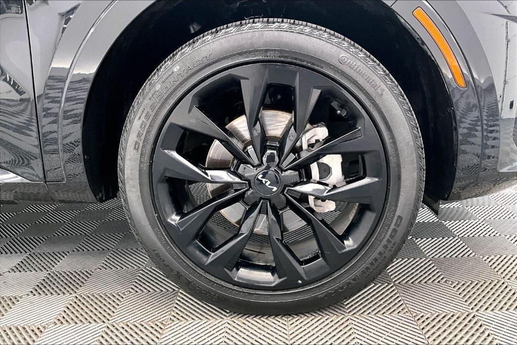 used 2023 Kia Sorento car, priced at $33,500