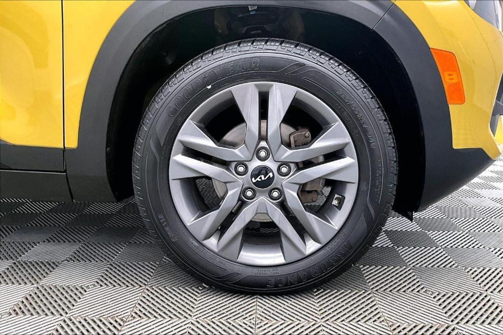 used 2023 Kia Seltos car, priced at $21,500