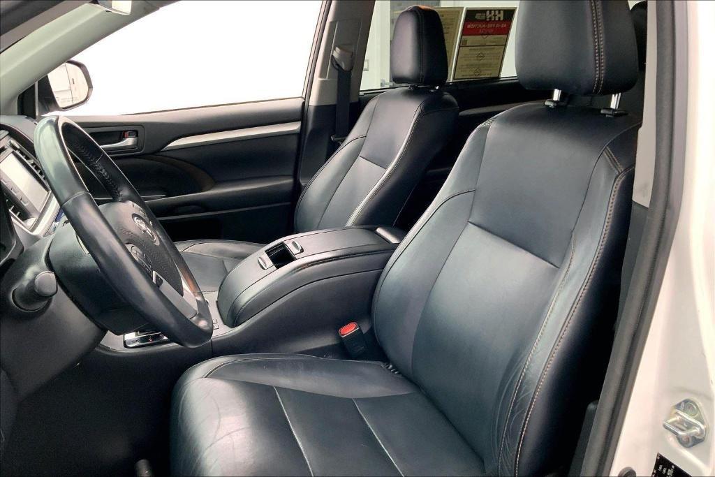 used 2018 Toyota Highlander car, priced at $22,500