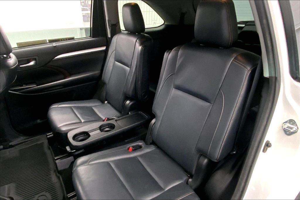 used 2018 Toyota Highlander car, priced at $22,500