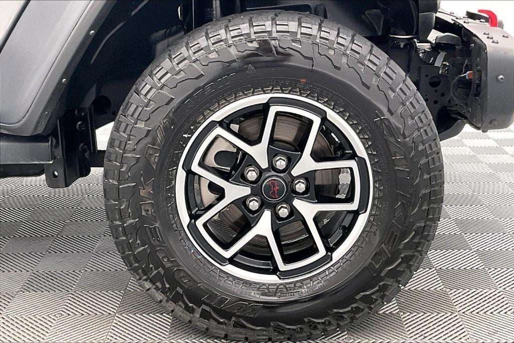 used 2024 Jeep Gladiator car, priced at $47,995