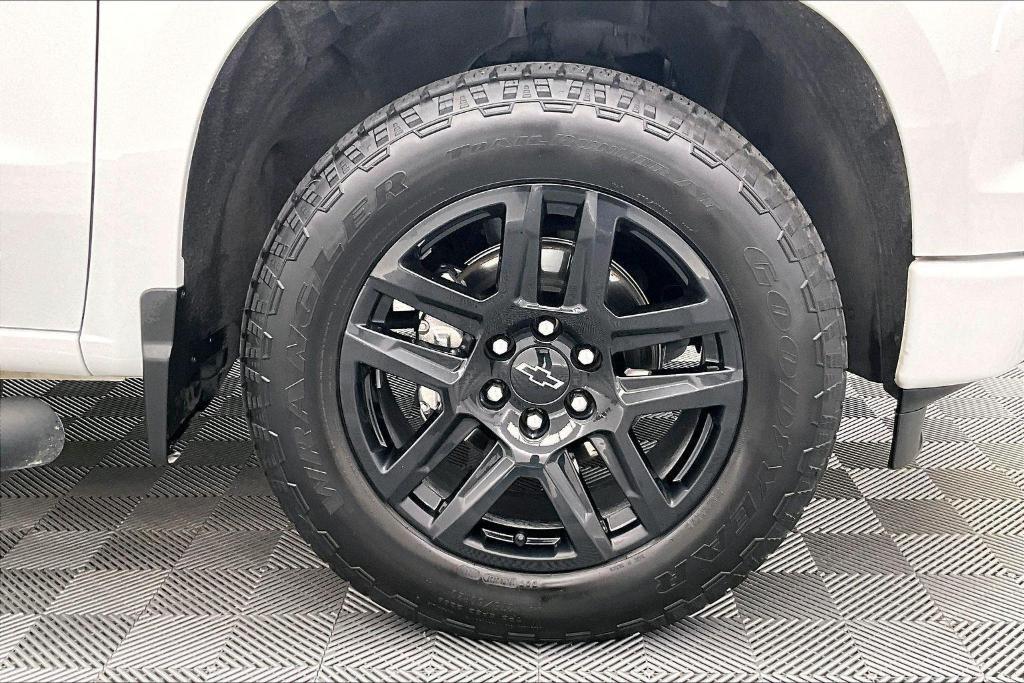 used 2024 Chevrolet Silverado 1500 car, priced at $44,495