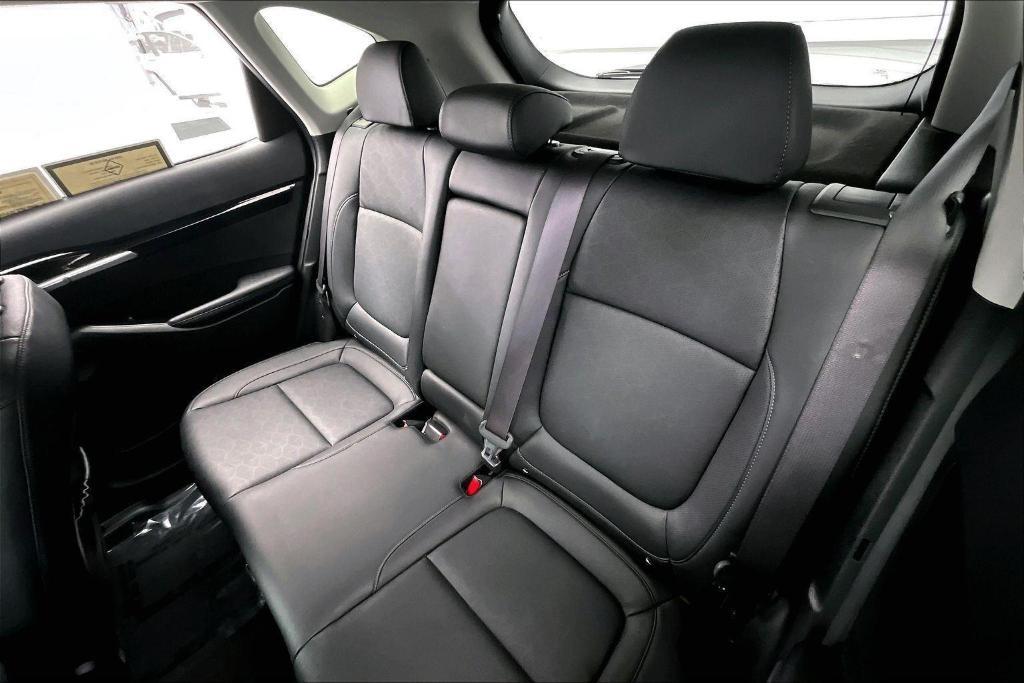 used 2025 Kia Seltos car, priced at $28,500